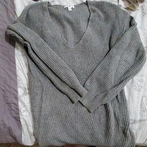 gray sweater